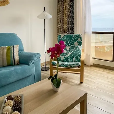 Διαμέρισμα Beachfront Incl Highspeed Wifi